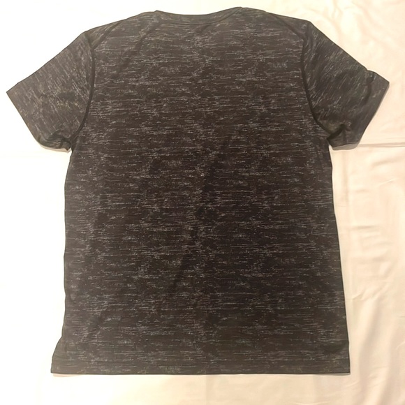 Adidas ClimaLite Team Issue Performance V-Neck. Black/Gray - XL - Picture 4 of 4